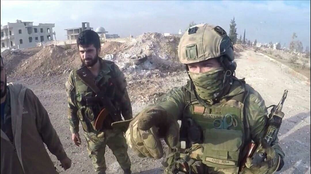 Сотрудники ССО и ГРУ проводят работу, в том числе по линии агентурной разведки