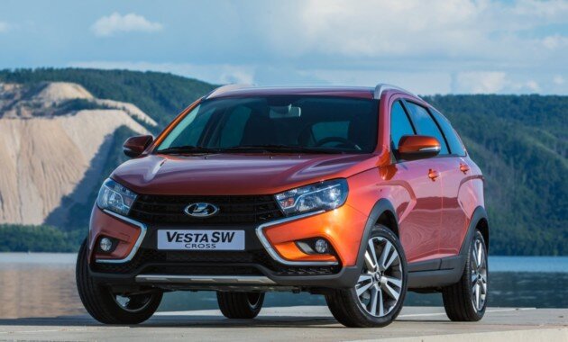 Vesta SW и Vesta SW Cross были показаны на моторшоу в Эссене.