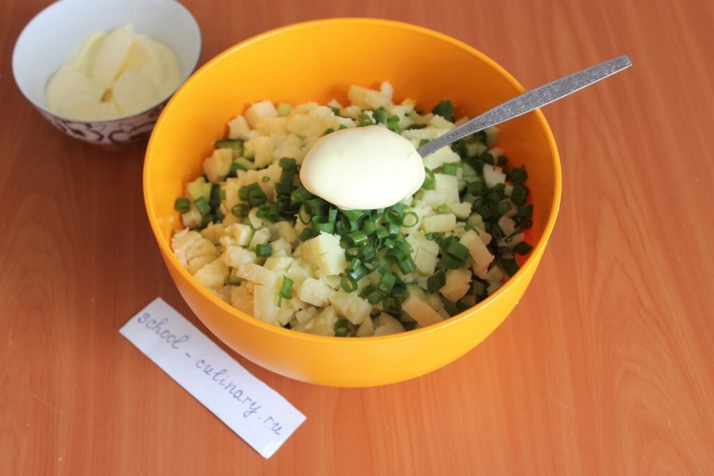 Салат с курицей и опятами – пошаговый рецепт приготовления с фото