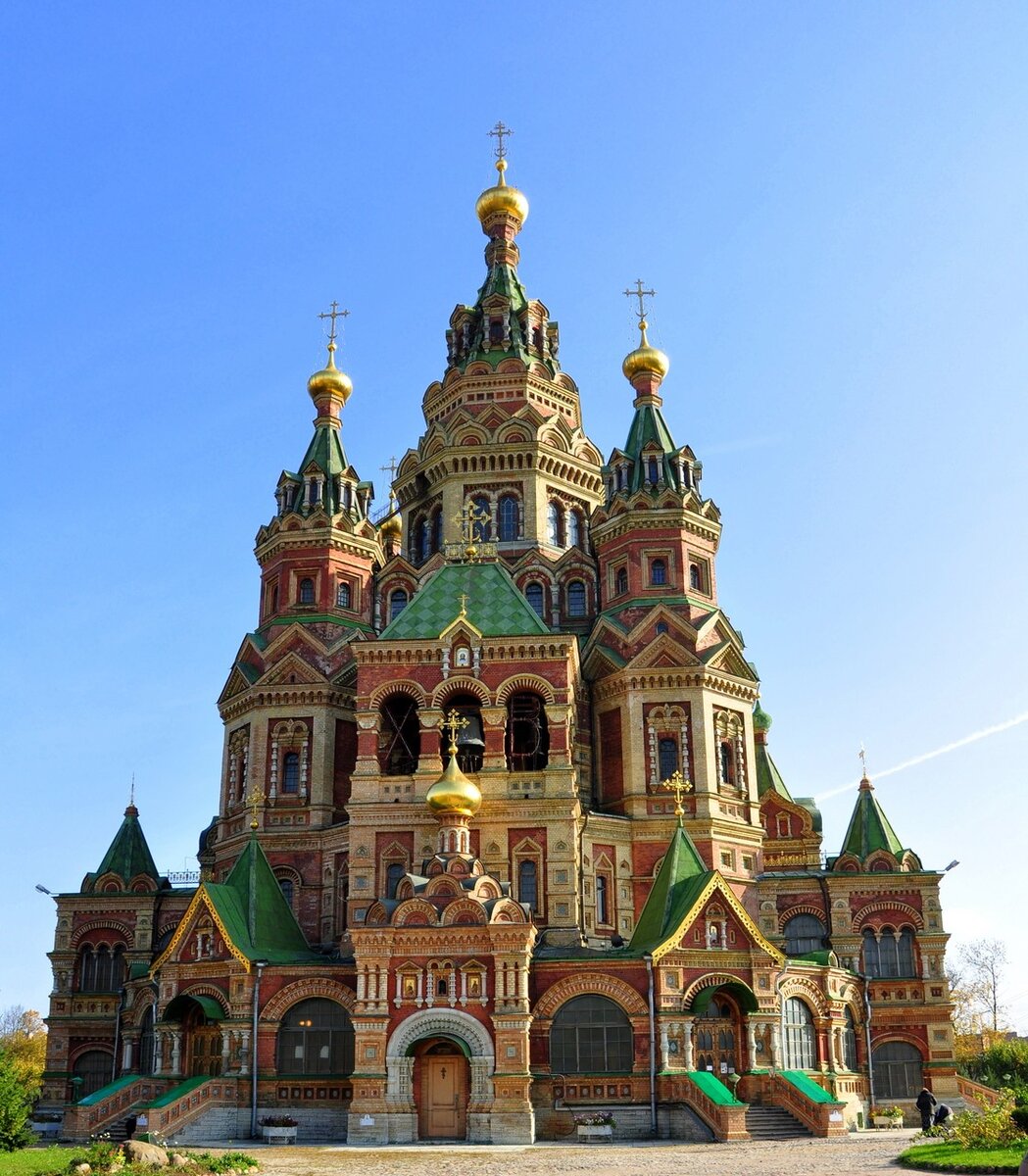 Москва храм петра. Петра и Павла Петергоф. Собор апостолов Петра и Павла в Петергофе. Петропавловский собор Петергоф. Собор Петра и Павла, новый Петергоф.