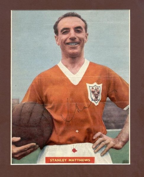 Легенда английского ФК "Блэкпул" Сэр Стэнли Мэтьюз