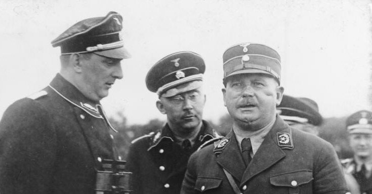 Курт Далюге, Гиммлер и Рем в августе 1933 г.