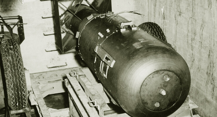 Атомная бомба "Малыш" , сброшенная на Хиросиму 06.08.1945.