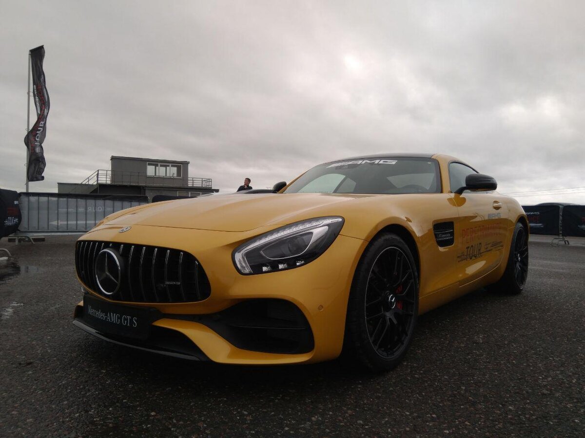 Mercedes-AMG GT S