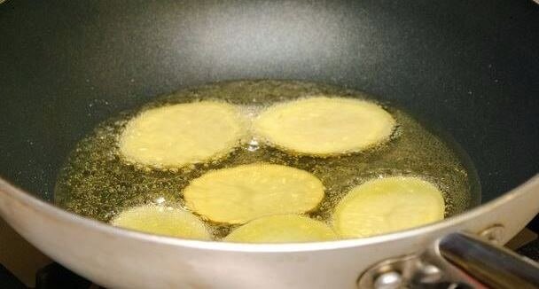 "Варим" чипсы в масле!