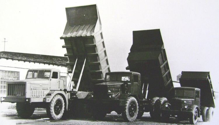 МАЗ-530, МАЗ-525, МАЗ-200