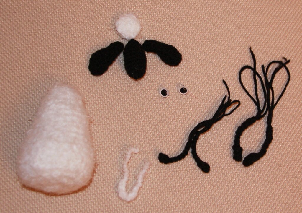 Игрушки своими руками. Овечка крючком