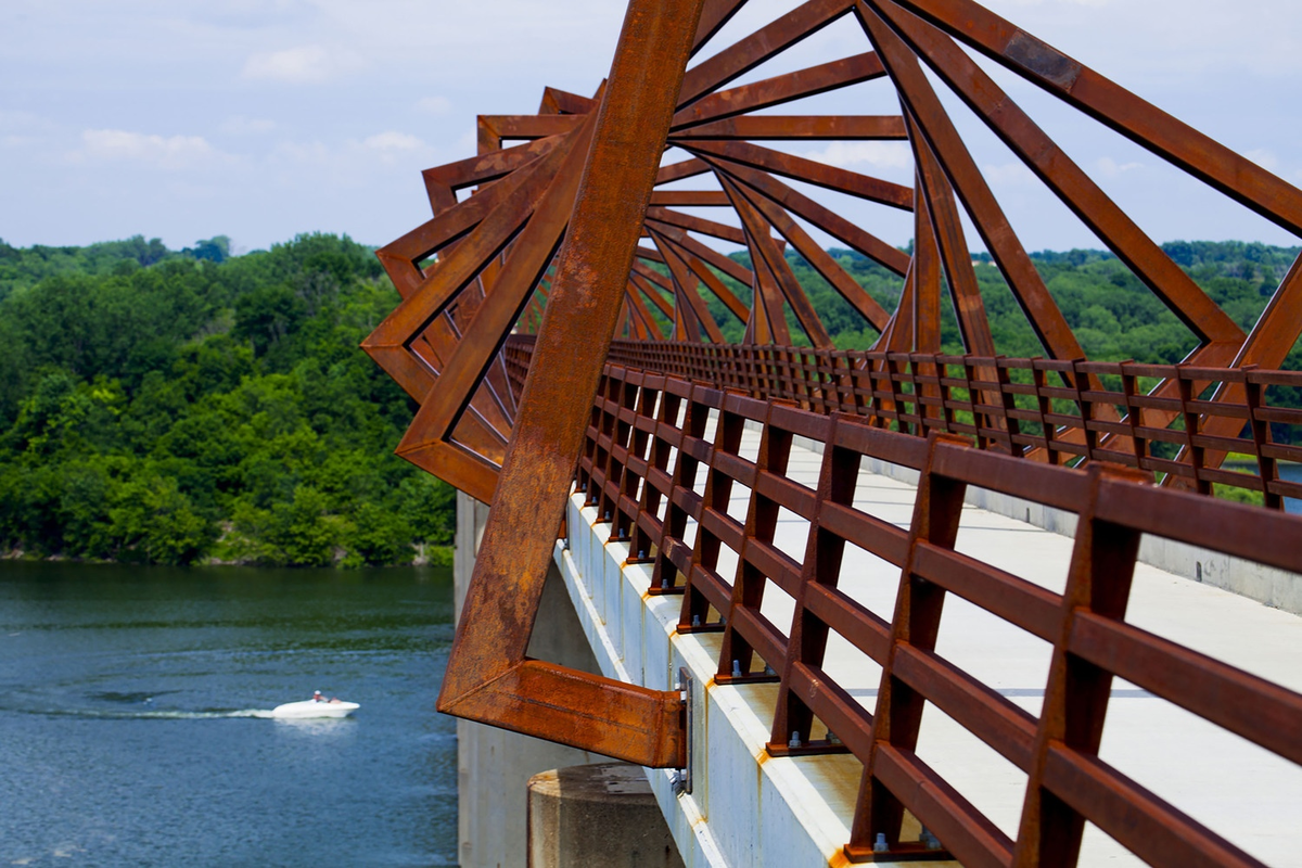 Мостик какой. Мост High Trestle Trail. Мост Хай Трестл Трейл, США. Мост High Trestle Trail Bridge из Мадрида. «Wuchazi Bridge» — мост