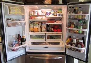 Таких причин довольно мало. И потому установить, что именно привело к такой неприятной ситуации, будет просто. Причем бывает так: если причина точно известна, то от запаха можно быстро избавиться и не предотвратить его повторное появление.