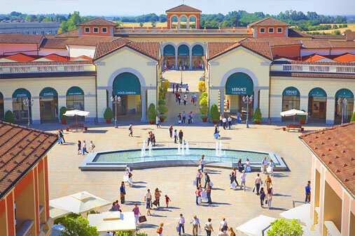 Крупный аутлет Serra valle. Милан. 