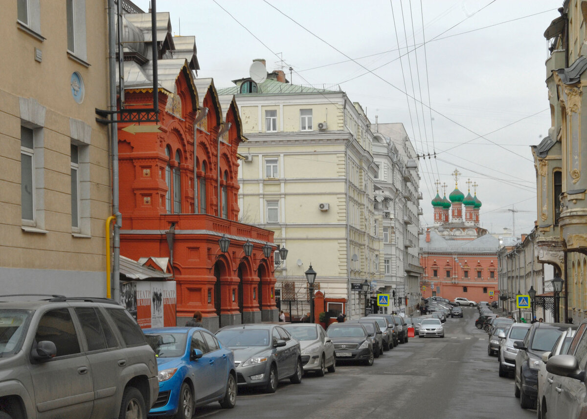 Петровская улица москва
