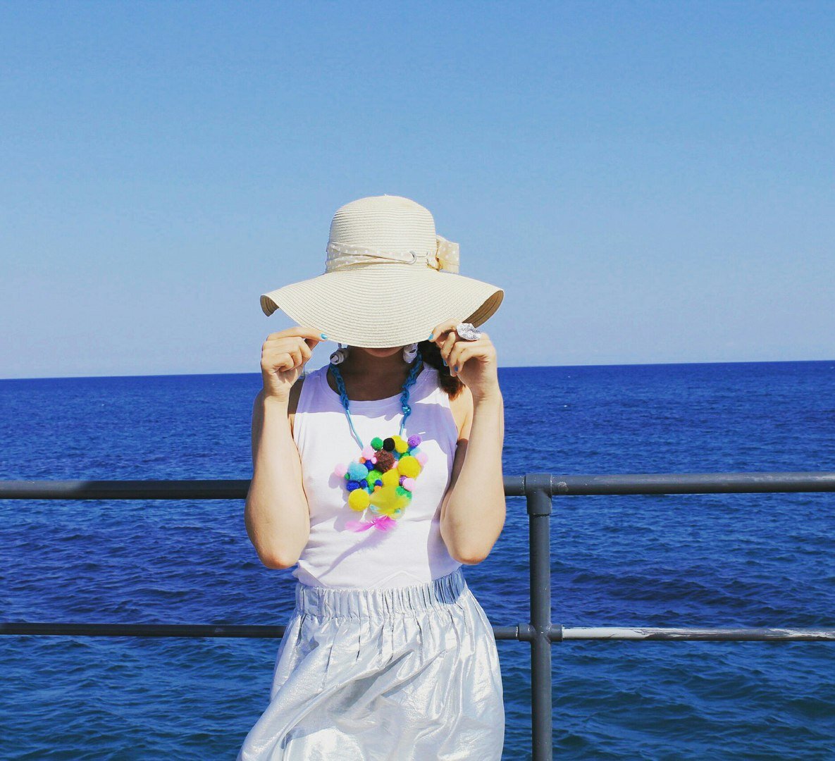 Неординарные личности, стремящиеся к  покою и уединению...