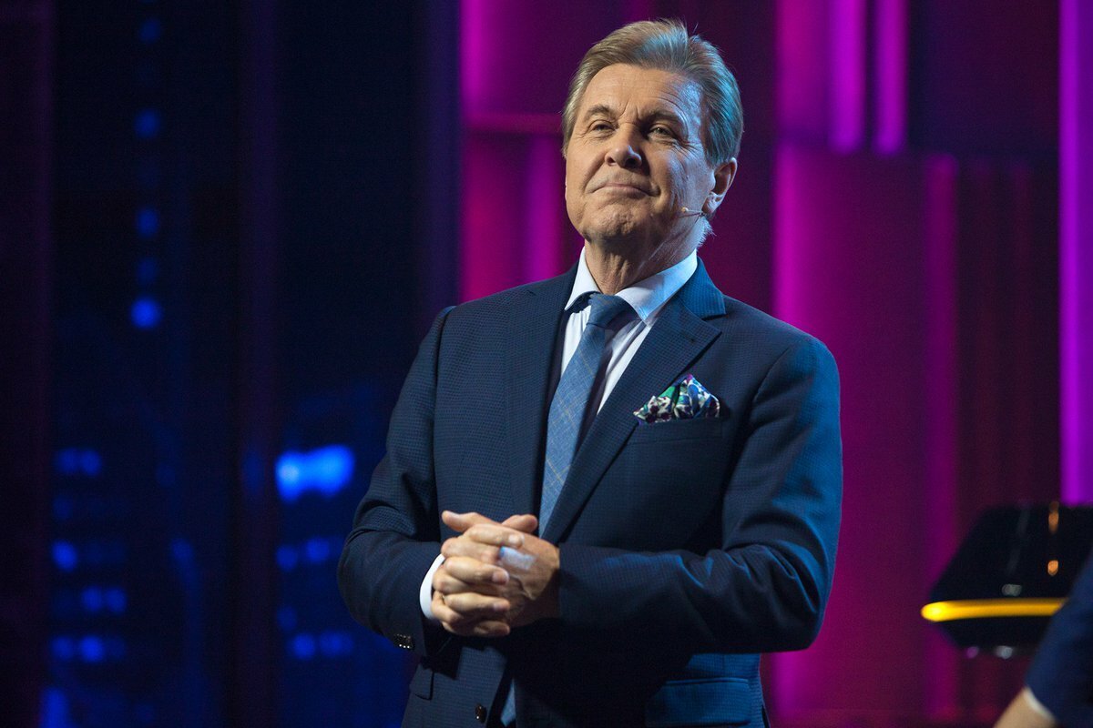 Лев Лещенко