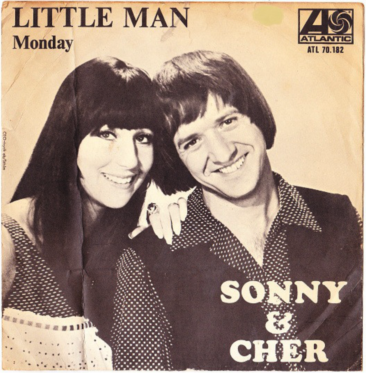 Шер и сони песни. Sonny - cher - little man 1966г. "Сонни и Шер" ("Sonny & cher"). Cher little man 1966. Sonny cher 1966 года little man.