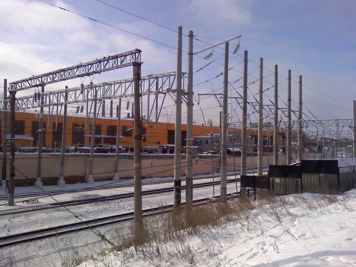 Ж.-д. перегон "Трофимовский-1" — "Саратов-1-Пассажирский". Вид в сторону ж.-д. станции "Трофимовский-1". (Фото автора). 