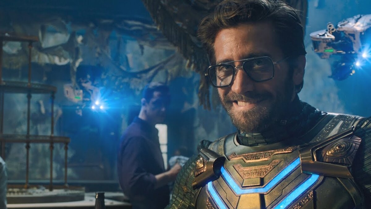 джейк джилленхол мистерио. мистерио человек паук джейк джилленхол. джейк джилленхол человек паук. джейк джилленхол человек паук. мистерио 2019.