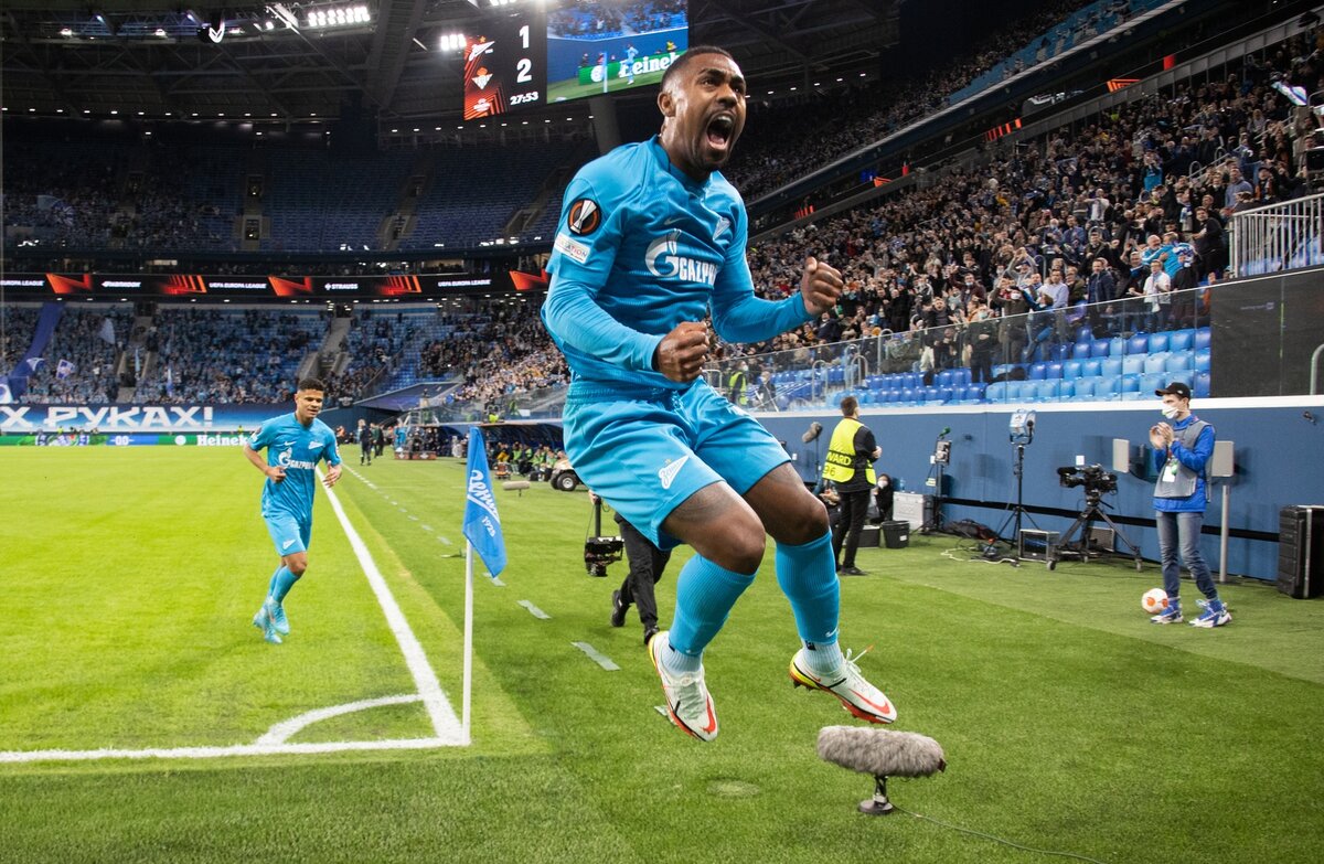 фото взято с сайта fc-zenit.ru
