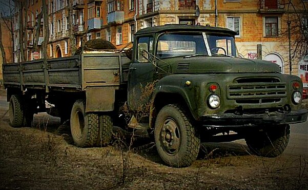 Так я вижу тот ЗИЛ. Фото с сайта diecast-43.livejournal.com, обработка автора