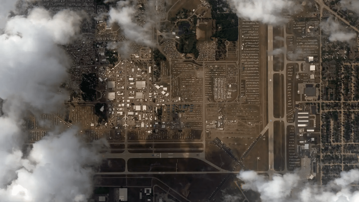    EAA AirVenture Oshkosh 2023 / © Planet Labs