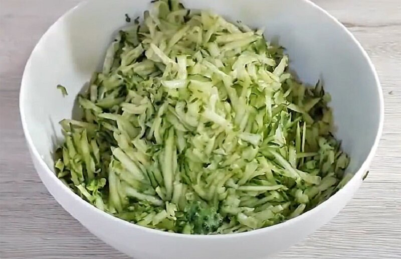 Очень необычный и вкусный летний ирландский салат из огурцов