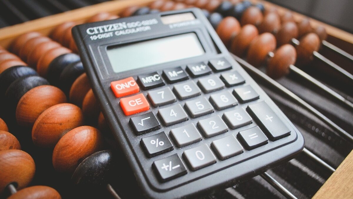     Как сообщают «Ведомости», ссылаясь на главу узбекской диаспоры Москвы юриста Бахрома Исмаилова, к зиме 50 тыс. трудовых мигрантов могут стать нелегалами из-за долгов перед МФО. В 2024 году это число может увеличиться в два раза.