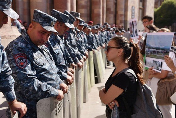    Протесты в Армении