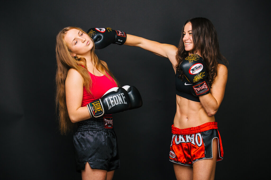 Р‘РѕР№С†С‹ Muay Thai РґРµРІРѕС‡РєРё