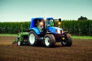 Следует заметить, что максимальная мощность такого двигателя будет не менее 180 лошадиных сил. При этом максимальный крутящий элемент будет иметь показатель 740 Нм – значения.