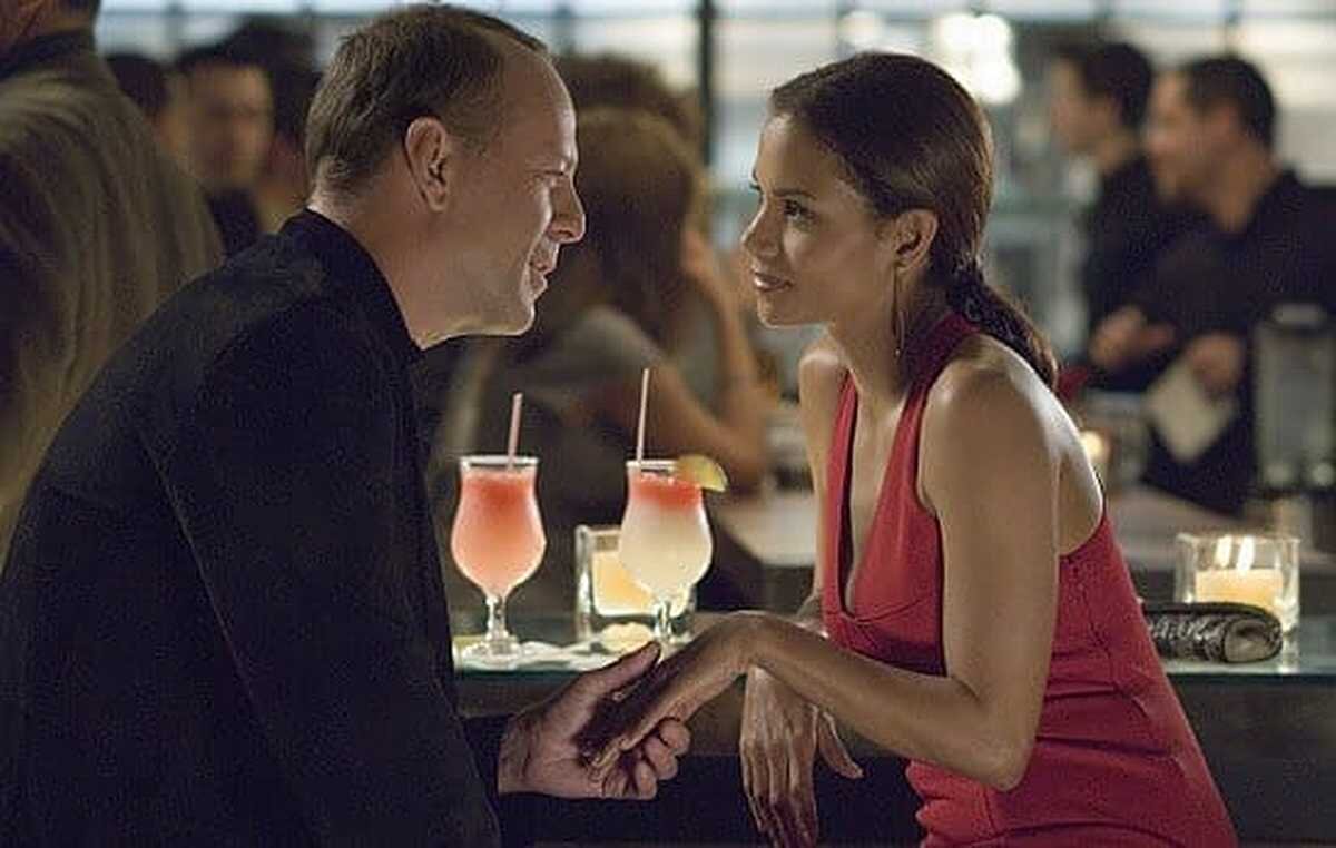 Рейтинг Кинопоиска: 6.87