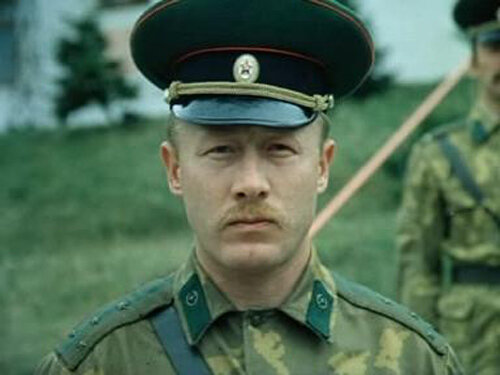 Кадр из фильма. Капитан Блинов в исполнении Виктора Проскурина