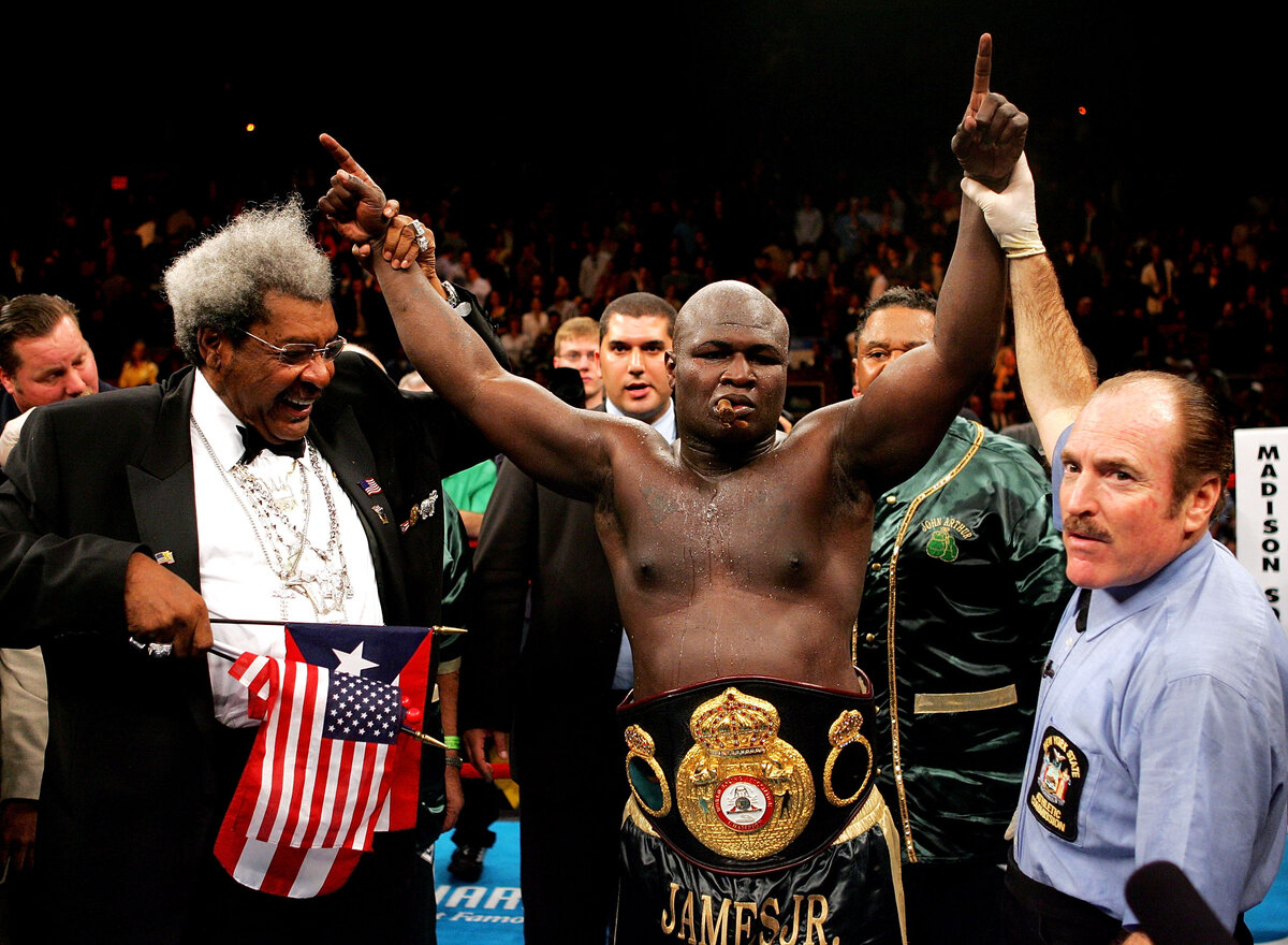 мухаммед али против бербика. джеймс смит боксер. джон тони боксер. прозвища боксеров. прозвища боксеров.