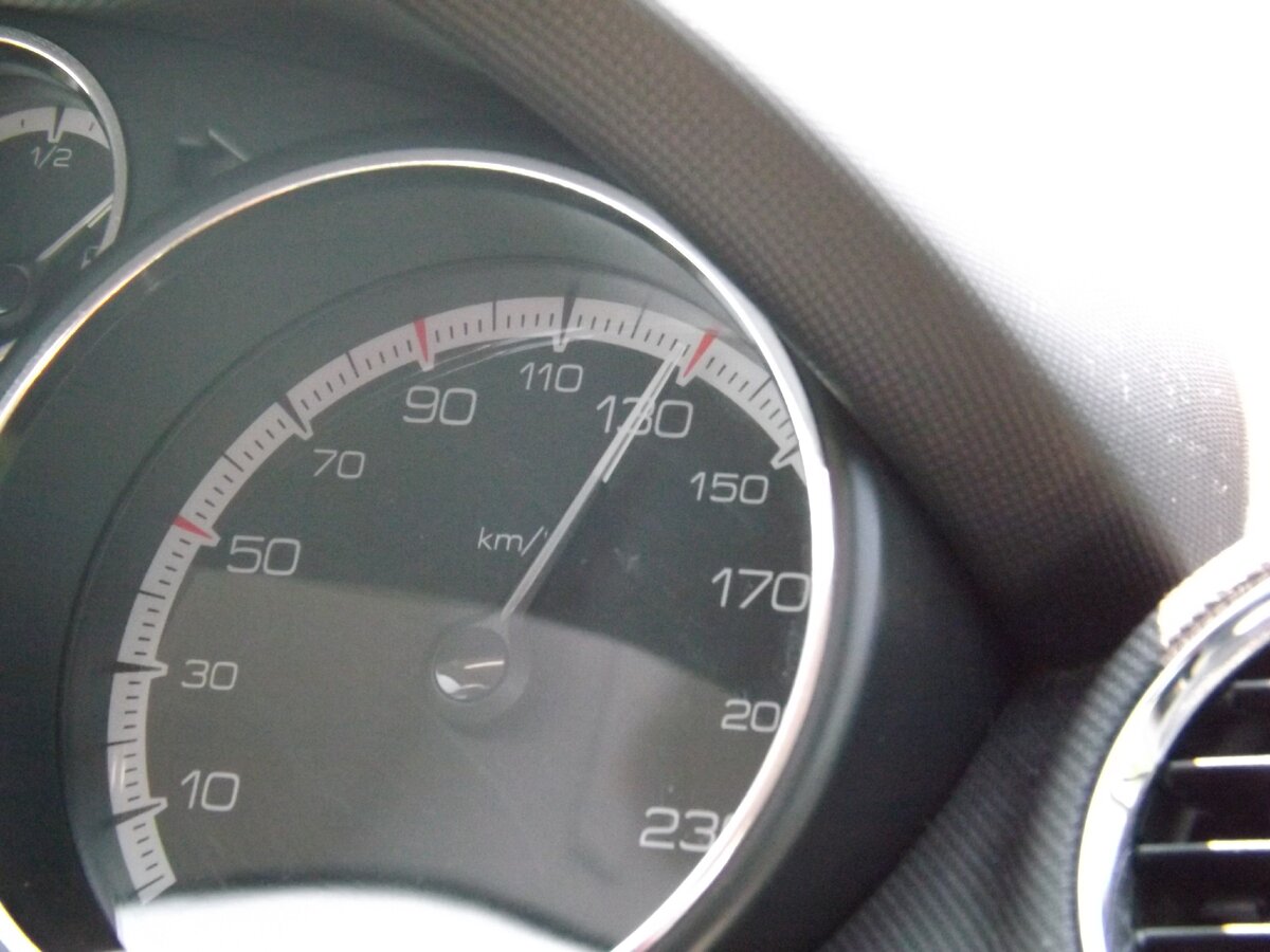 Наша средняя скорость на австрийских автобанах