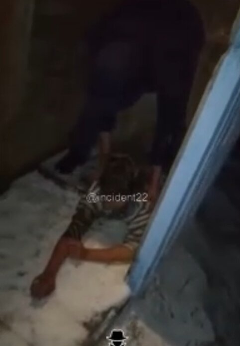 Вот кадр спасательной операции, который удалось сделать, но качество не самое лучшее