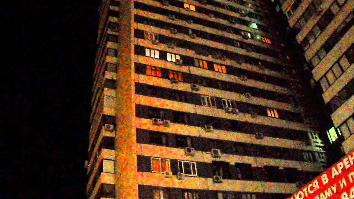 Мигающие окна в волгограде. Волгоградские мигающие окна. краснознаменская 7 мигающие окна. волгоград краснознаменская 7 мигают окна.