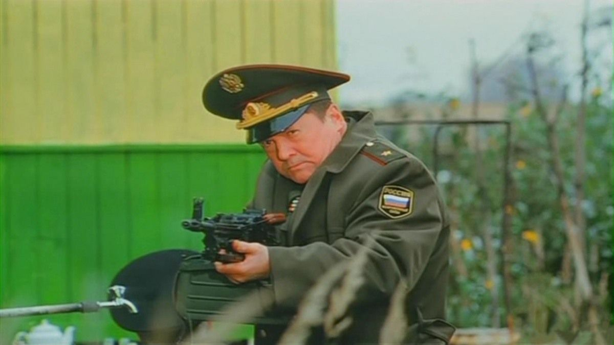 Каким показан полковник в сцене. Генерал Талалаев ДМБ.