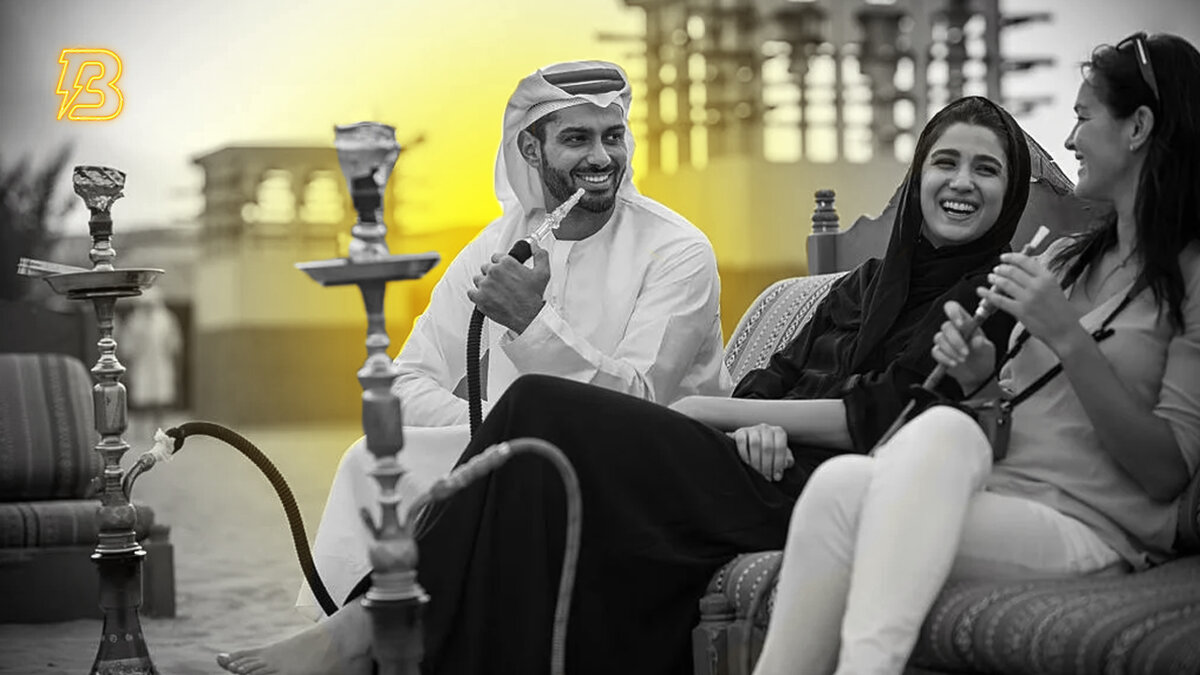 На Востоке не принято передавать шланг из рук в руки