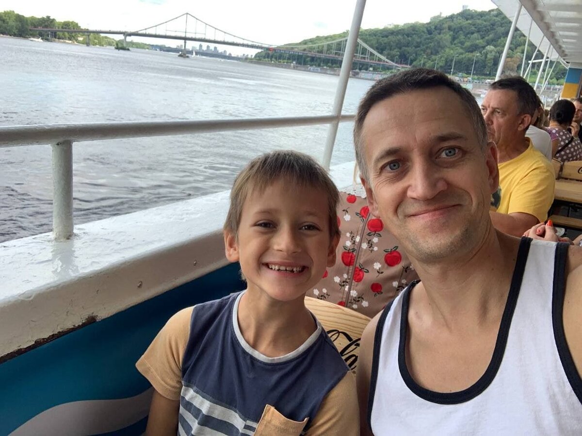 Олег Анчакивский с сыном