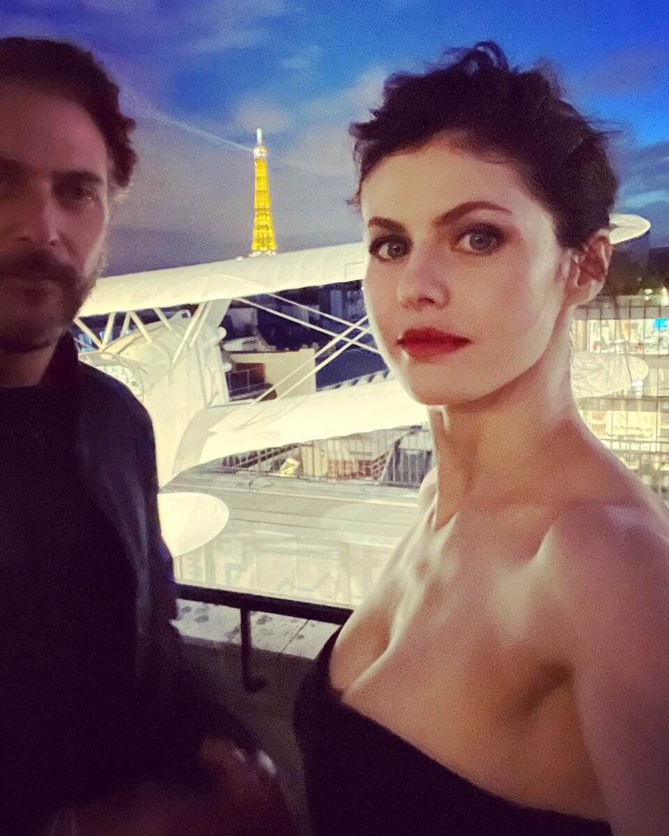 Александра Даддарио с женихом , @alexandradaddario