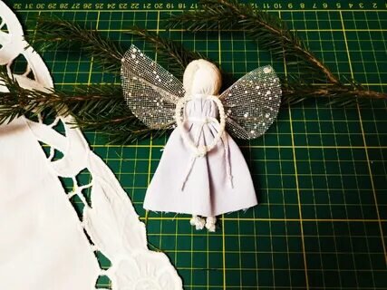 «Таких кукол мы делали детьми на уроках труда, очень отрадно знать, что мои дети тоже смастерят что-то своими руками,»- делится мама Златы.