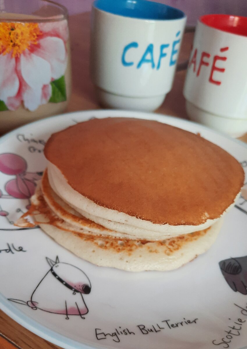 А когда я не тороплюсь - блинчики ещё вкуснее получаются) 