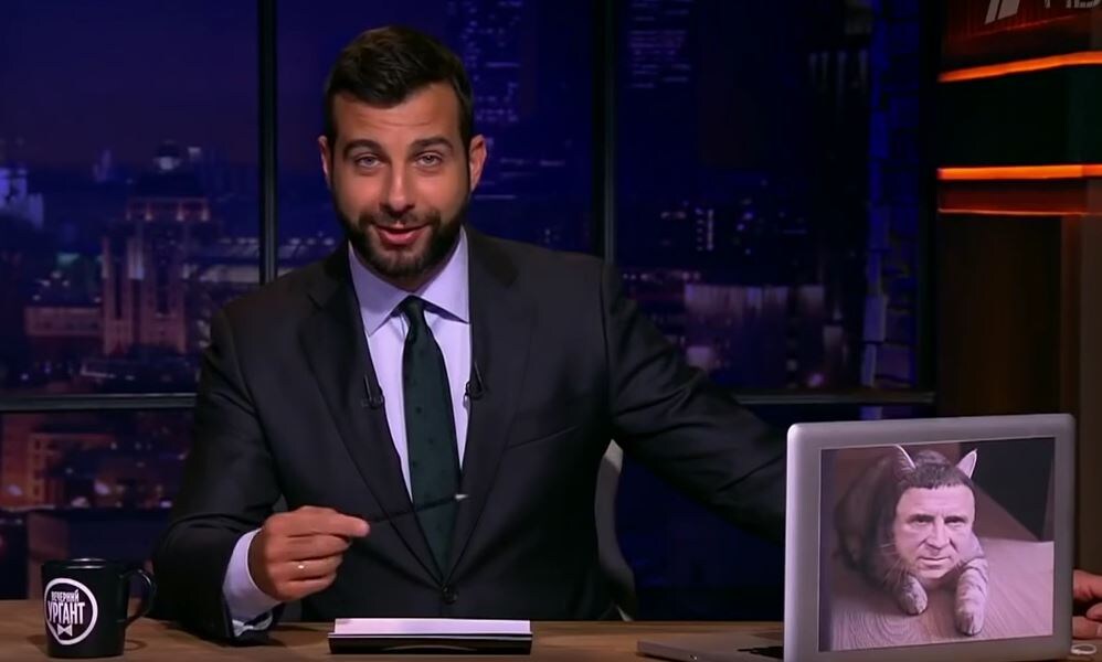 Кадр из передачи "Вечерний Ургант", где появился коллаж.