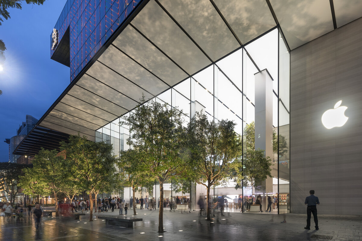  Категория Shops & Stores. Победитель - Apple Orchard Road в Singapore, Foster + Partners 