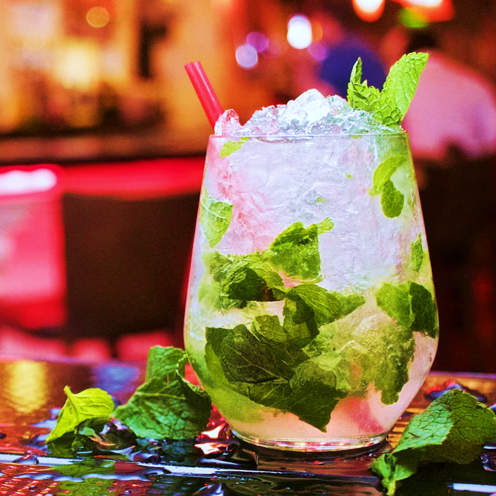 Освежающий и красивый мохито