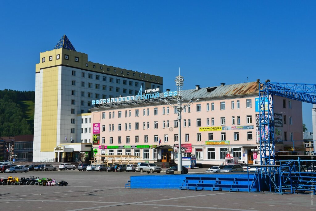  
Есть такой город-столица Республики Алтай. Признаюсь, до приезда сюда мое представление о городе близилось к абсолютному 0.
