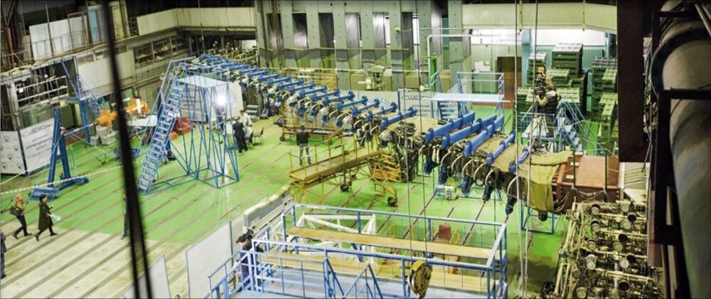 Испытания кессона крыла на прочность