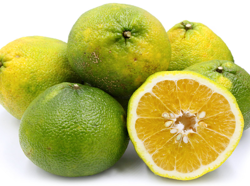 Агли — гибрид грейпфрута, апельсина и мандарина. Танжело минеола мандарин. Лайм скрещенный с апельсином. Мандарины минеола. Агли цитрус.