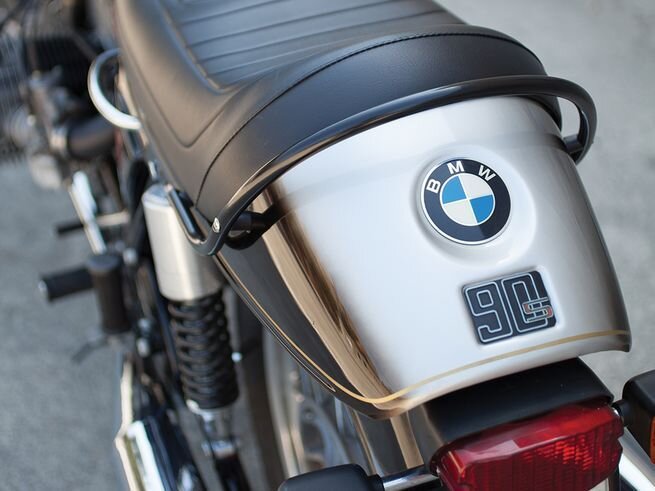 BMW r90