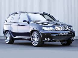      Автомобиль был представлен в 1999 году на автосалоне в Детройте. Буква «Х» означает, что автомобиль имеет полный привод, а цифра «5» — что базой послужила 5-я серия