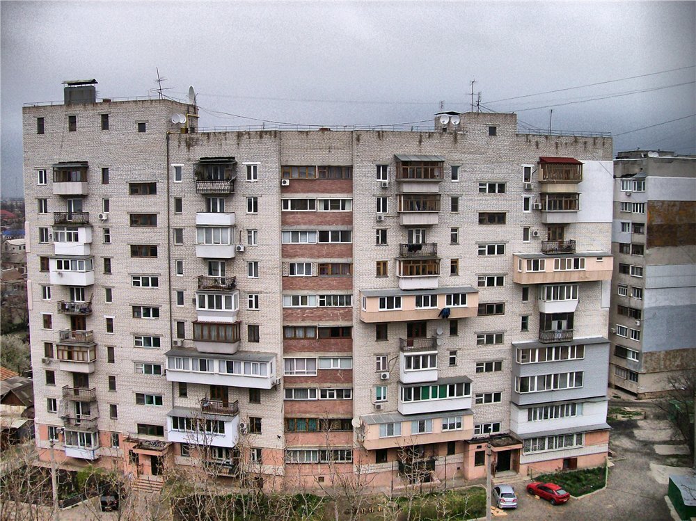 старый многоэтажный дом. панельный многоэтажный дом. панельный дом. старый многоэтажный дом. панельный дом.