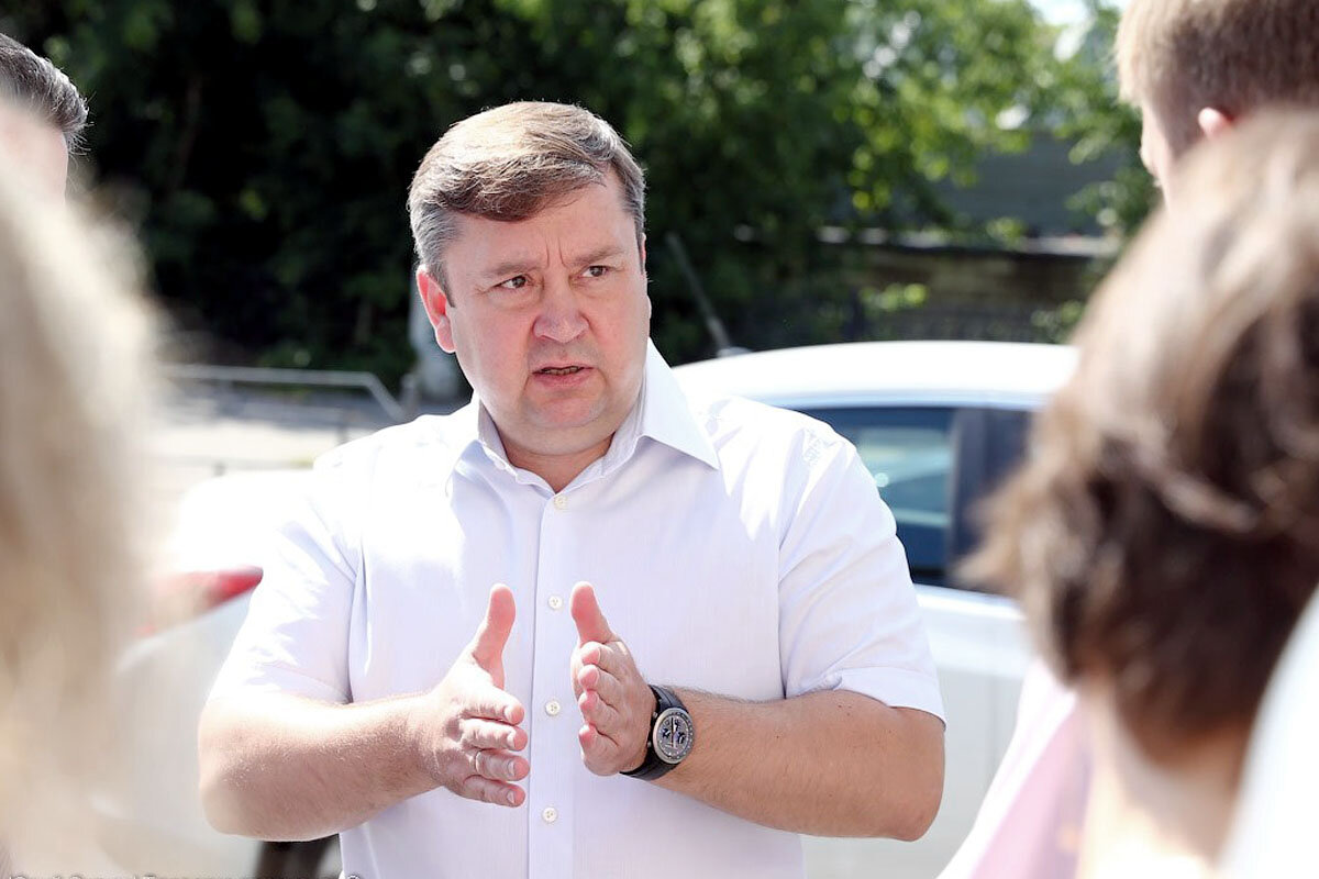 Андрей Шевелев.